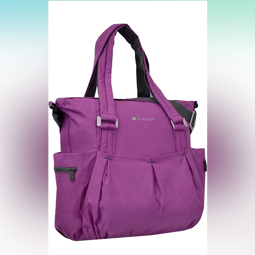 Sherpani Wisdom Tote in Aster